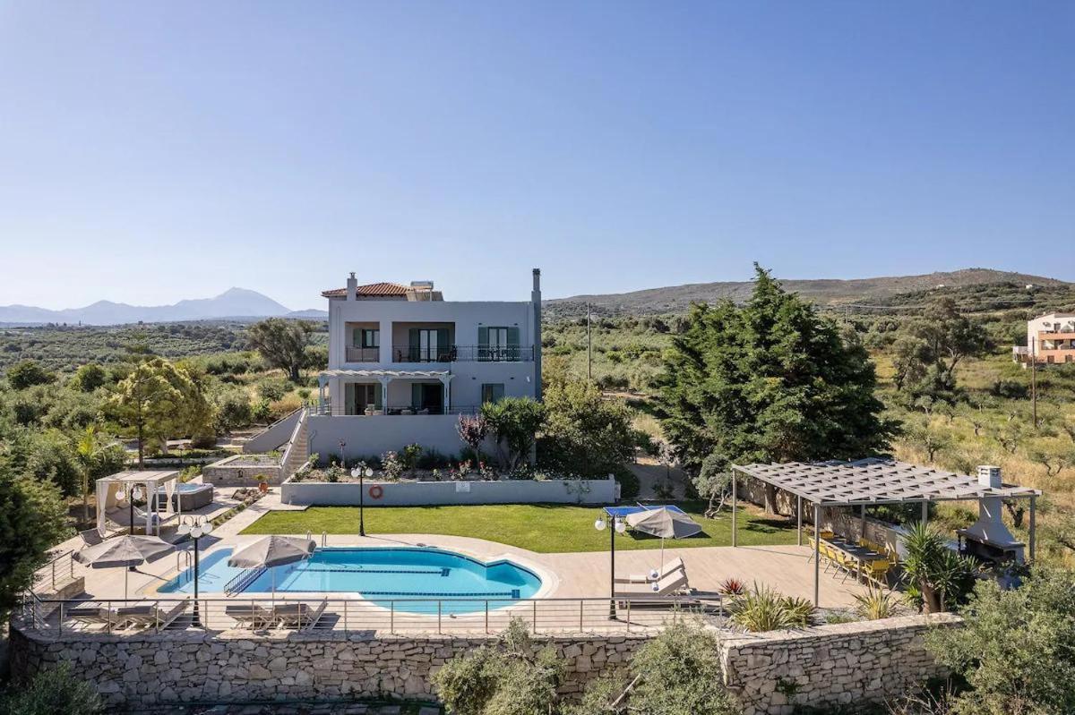 Villa Kyveli Λούτρα Εξωτερικό φωτογραφία